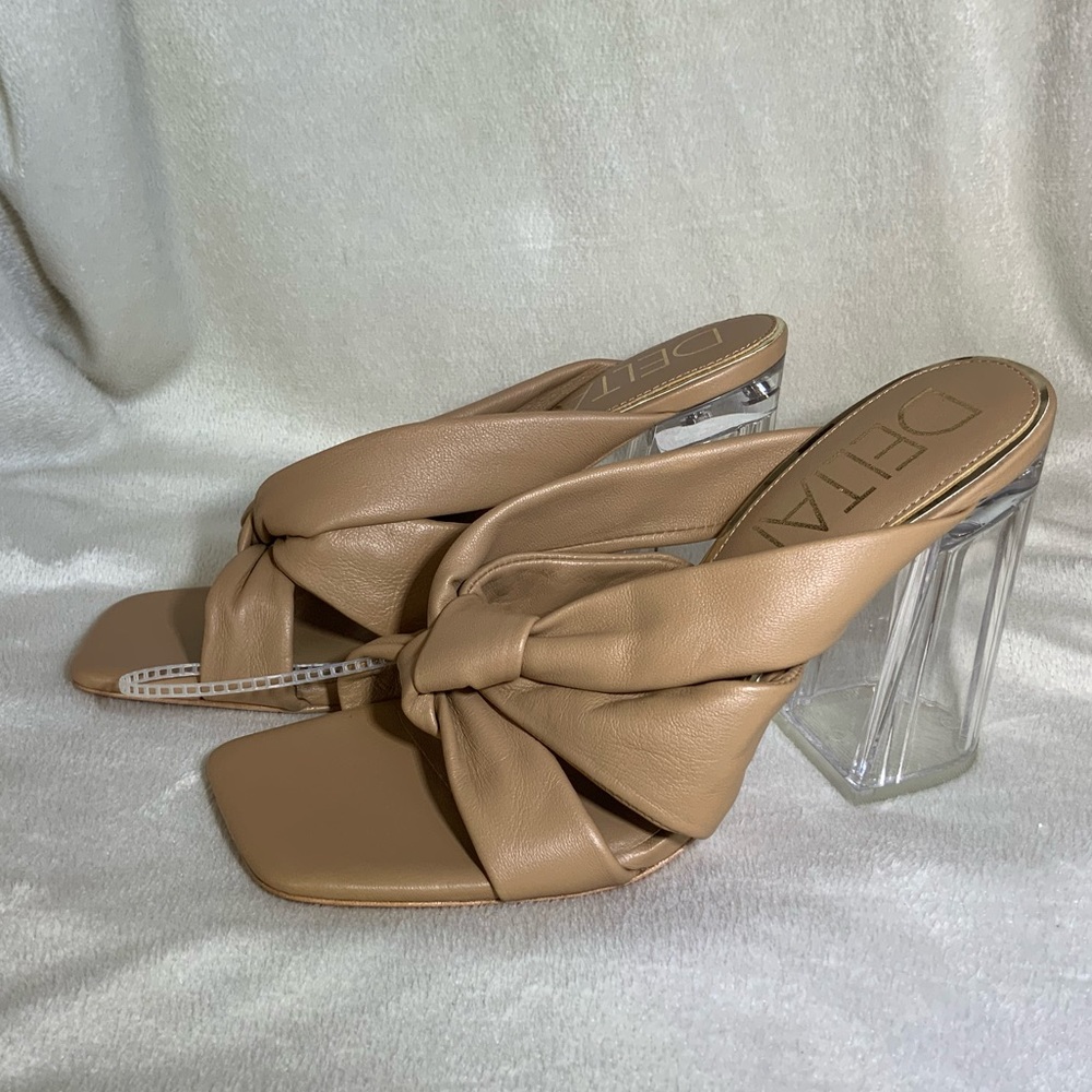 NEW Deltan “Kira” Puffy Tan Leather Square Toe Sandals Acrylic Clear Heels NWOT - Picture 2 of 10